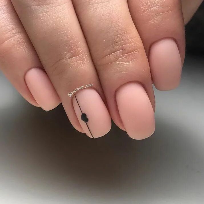 Квадратный маникюр короткий легкий nail / beauty / beauté / ongles / vernis / nail art / trend / soft pink / Дизайн