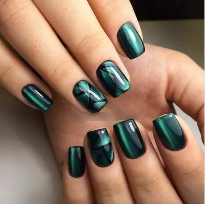 Квадратный маникюр кошачий глаз Черный маникюр: 74 модных фото идей Cat eye nails, Gel nails, Green nails