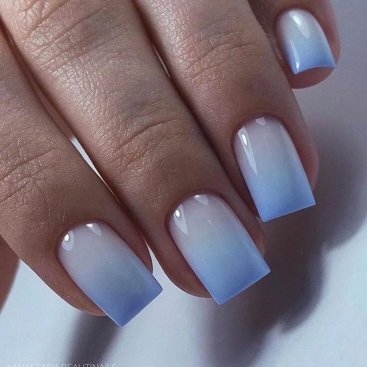 Квадратный маникюр омбре Pin on Маникюр Ombre nails, Ombre nail designs, Light blue nails