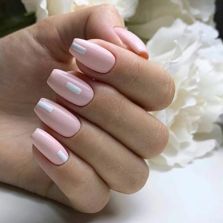 Квадратный маникюр пастельных тонов Pin by Любовь on ногти Rose gold manicure, Gold manicure, Manicure