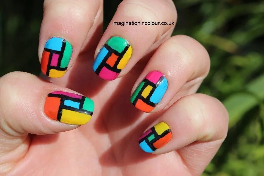 Квадратный маникюр разноцветные Abstract Nail Art Abstract nail art, Cool nail art, Funky nail art