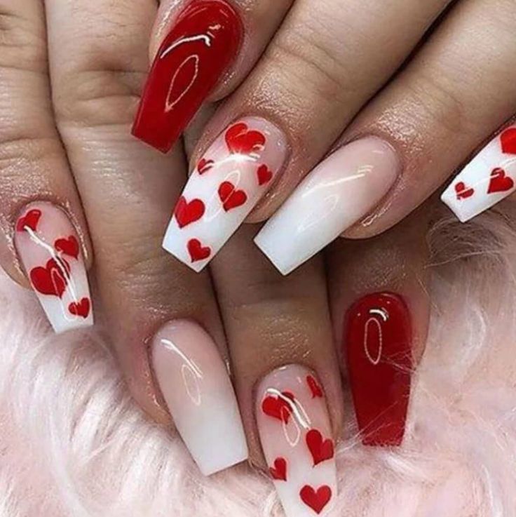 Квадратный маникюр с сердечками 63 Valentine’s Day Nail Designs You’ll Actually Love Valentine's day nails, Nail