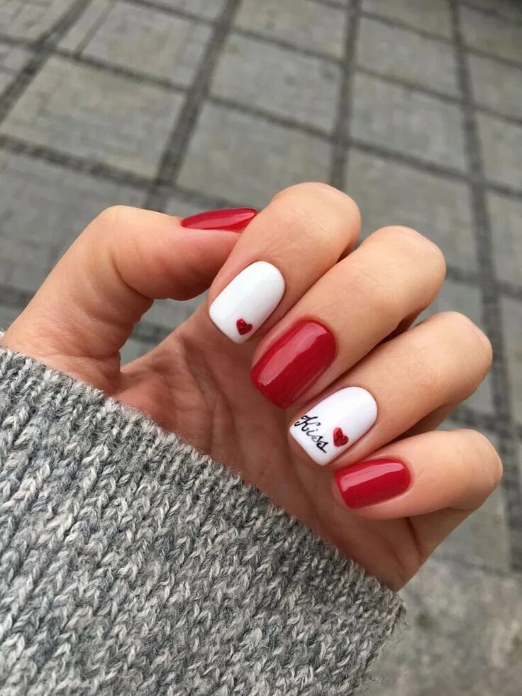 Квадратный маникюр с сердечками 30 Best Red and Pink Valentine's Day Nails You Will Love 2024 - Sweet Money Bee 