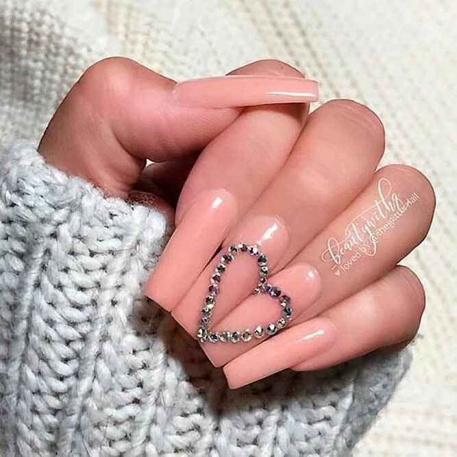 Квадратный маникюр с сердечками 43 Heart Design Nails for Valentines Day in 2024 Heart nail designs, Nails desig