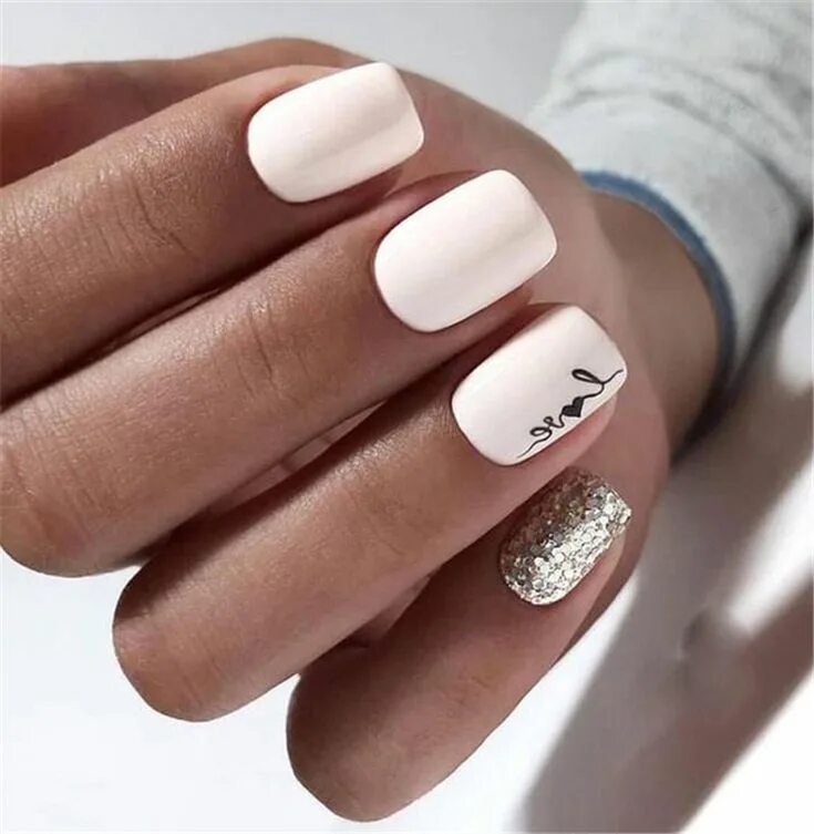 Квадратный маникюр со 50 Stylish Winter Short Square Nail Designs To Copy This Season - Women Fashion 