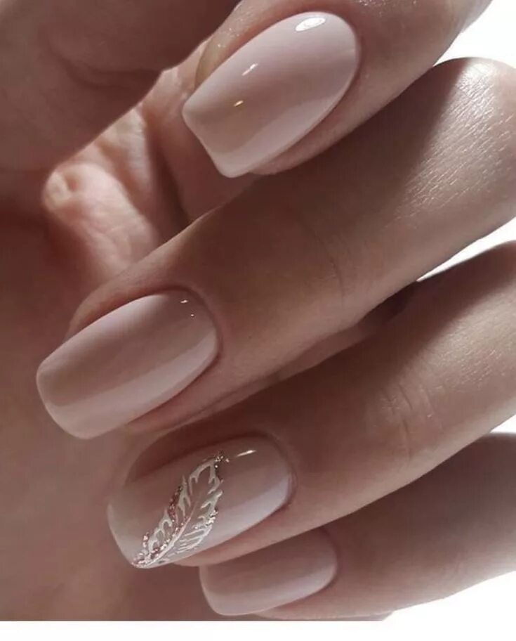 Квадратный маникюр светлые тона SCOPRI I NUOVI TRENDS MANICURE SPOSA 2025 - La Fata Madrina Alessandra cristiani