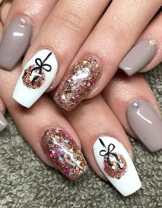 Квадратный праздничный маникюр winter nails; winter acrylic nails; Christmas nails; winter nail colors; winter 