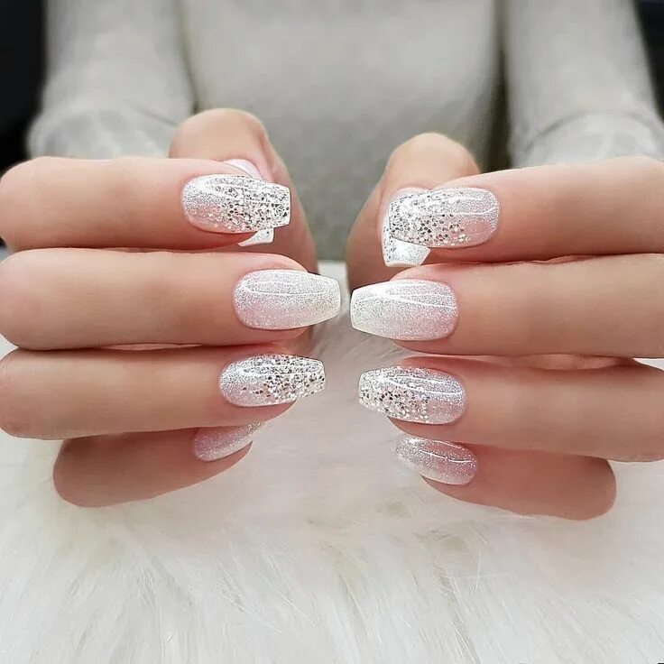 Квадратный свадебный маникюр Pin de Lilia-floret en Маникюр Manicura de uñas, Uñas para novia, Uñas para boda