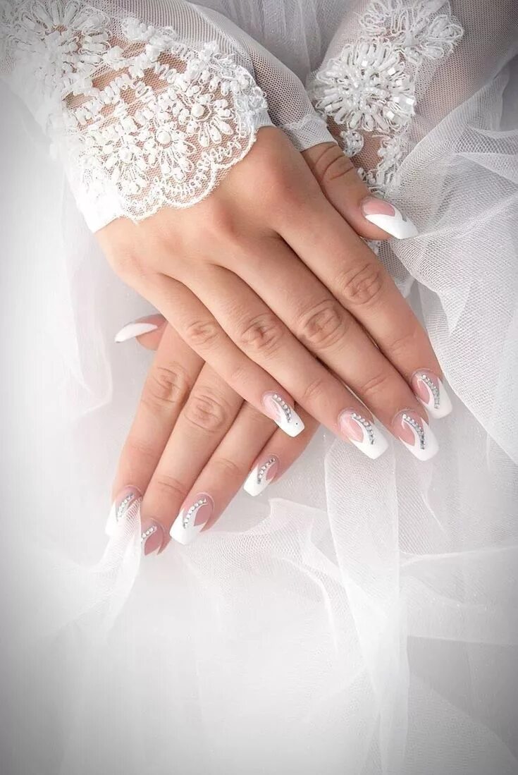 Квадратный свадебный маникюр Свадебный маникюр айвори Ongles pour mariage, Ongles de mariée, Nail art mariage