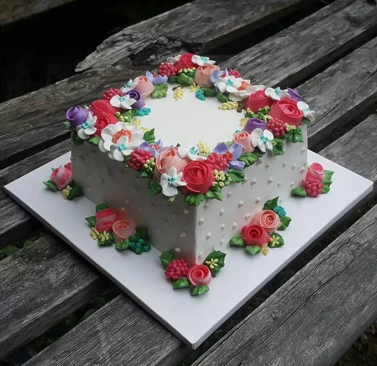 Квадратный торт оформление фото Buttercream Flower Square Cake