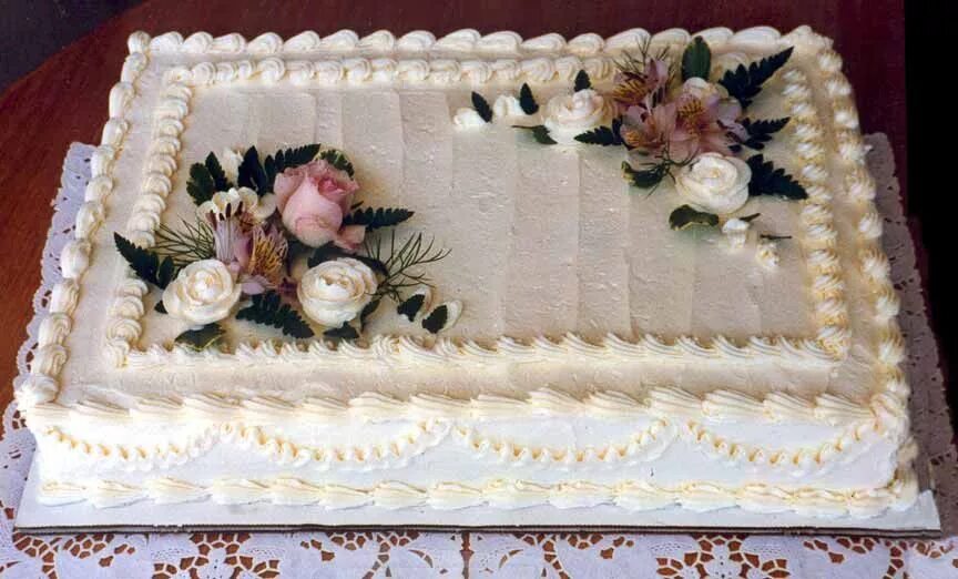 Квадратный торт оформление фото Sheet cake designs, Wedding sheet cakes, Costco wedding cakes