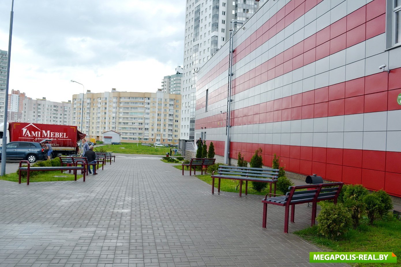 Квадро налибокская ул 36 минск фото Торговый центр "Квадро": минимальные вложения в маркетинг, максимальная поддержк