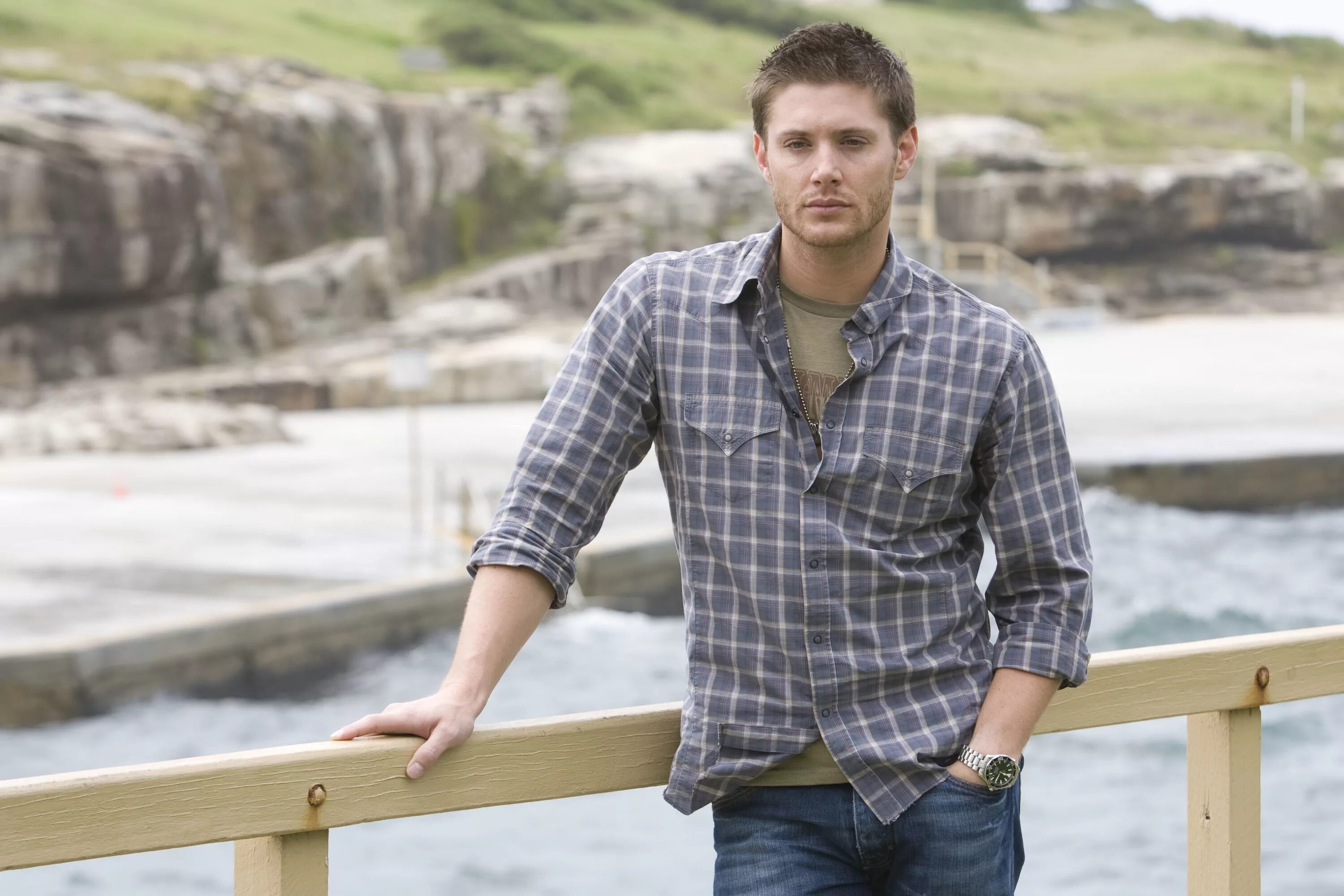 Квадробер парень фото Скачать обои часы, актер, мужчина, сериал, Supernatural, Jensen Ackles, Сверхъес