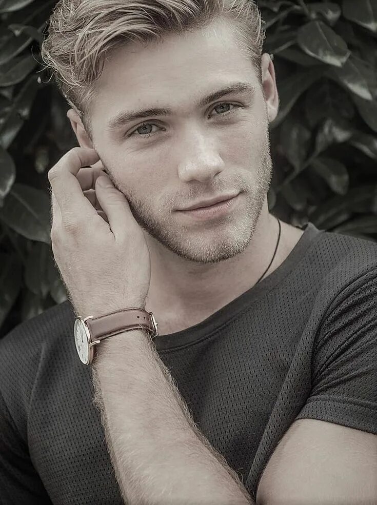 Квадробер парень фото Pin on Mm Blonde guys, Character inspiration, Beautiful men