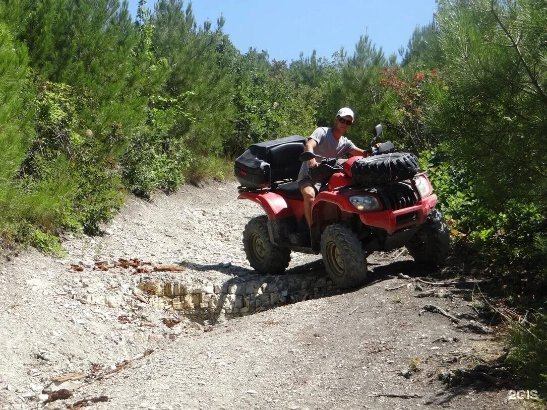 Квадроберы это простыми словами фото и видео Quadro 93, a company for organizing excursions and rental of quadrocycles Gelend