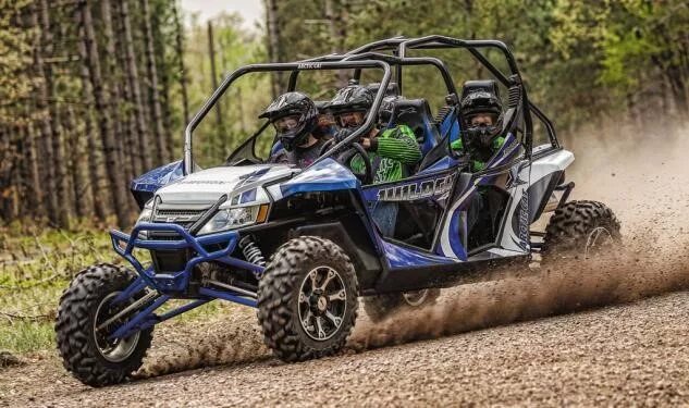 Квадроцикл с автомобильной посадкой фото Купить Обзор квадроциклов ArcticCat - особенности марки, недостатки и достоинств