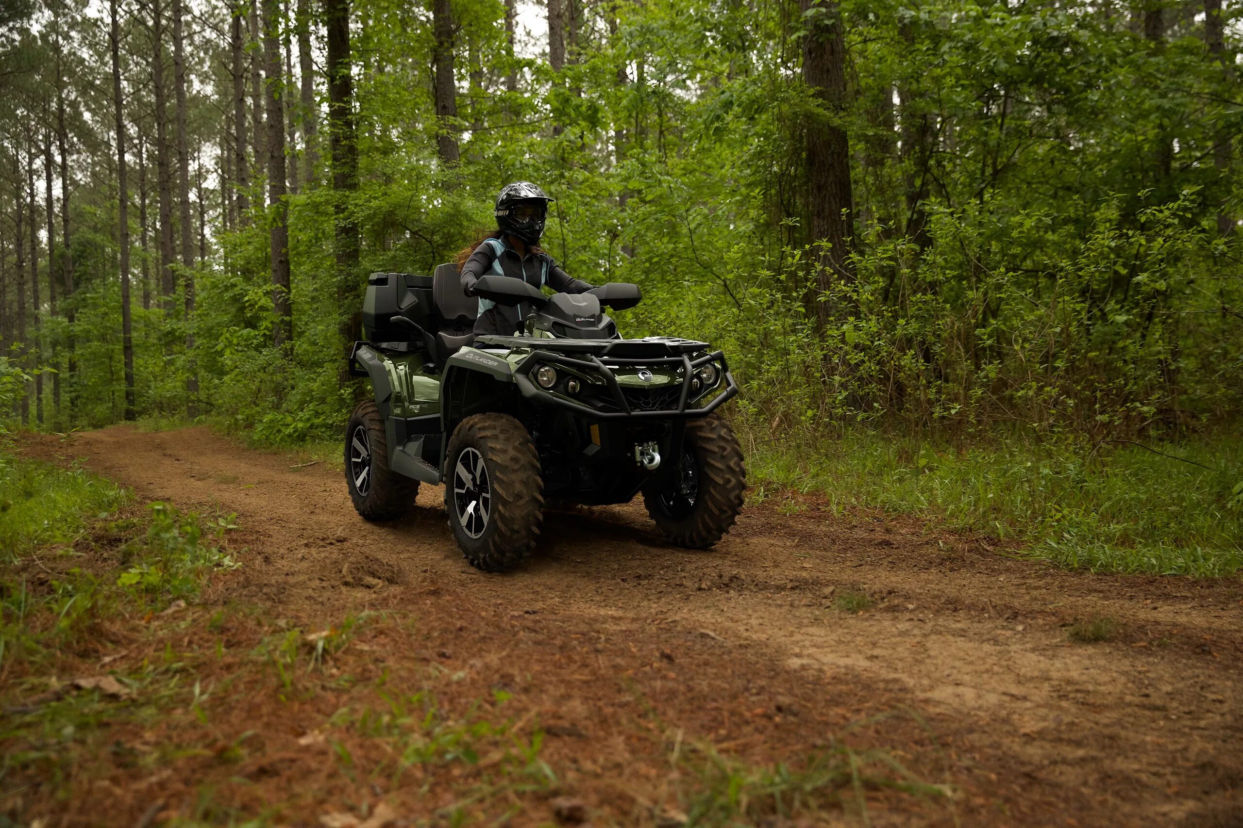 Квадроцикл в лесу фото Новые квадроциклы BRP 2019. Анонс. - F7 ЮГ