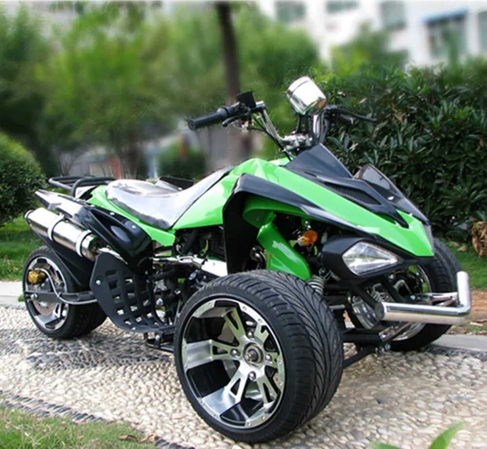 Квадроциклы и трициклы с автомобильной посадкой фото 250cc all-terrain ATV Fashion inverted three-wheeled motorcycle