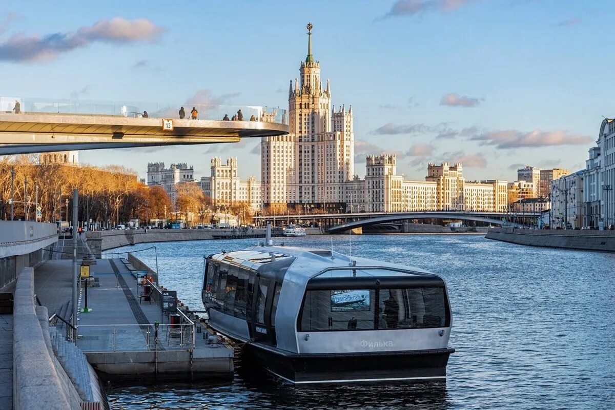 Квартал на воде москва ул шоссейная фото Четырнадцатый в серии Окской судоверфи танкер проекта RST27 вышел на ходовые исп