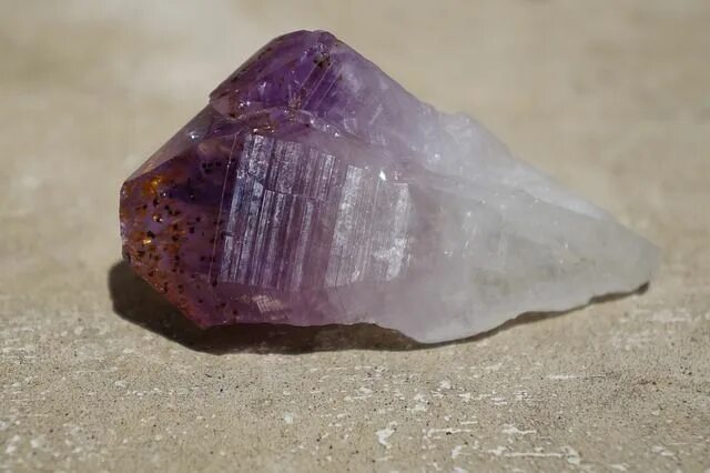 Кварц в природе как выглядит камень фото Geology Nature Stone - Free photo on Pixabay Crystals, Gemstones, Amethyst