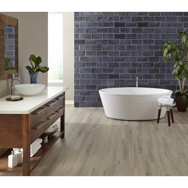 Кварц винил в ванной фото Valley Mist Rigid Core Luxury Vinyl Plank - Foam Back Best bathroom flooring, Lu