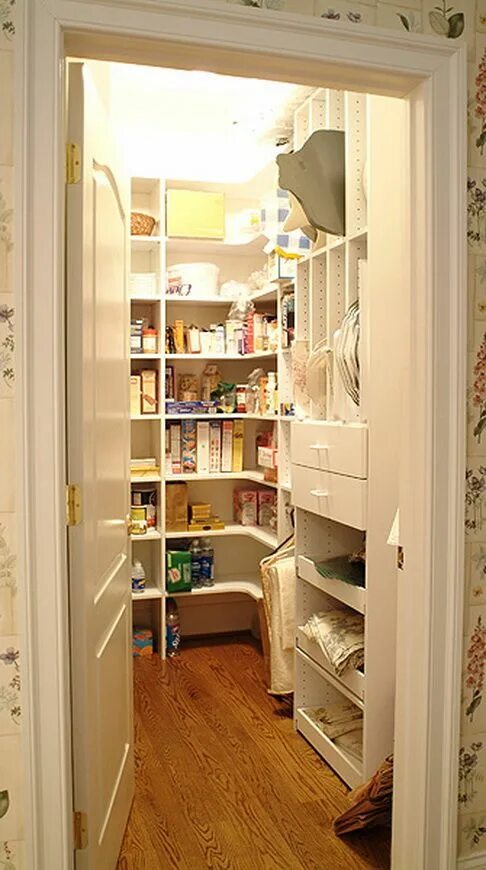 Квартира кладовка фото 31 Kitchen Pantry Organization Ideas - Storage Solutions Kitchen pantry design, 