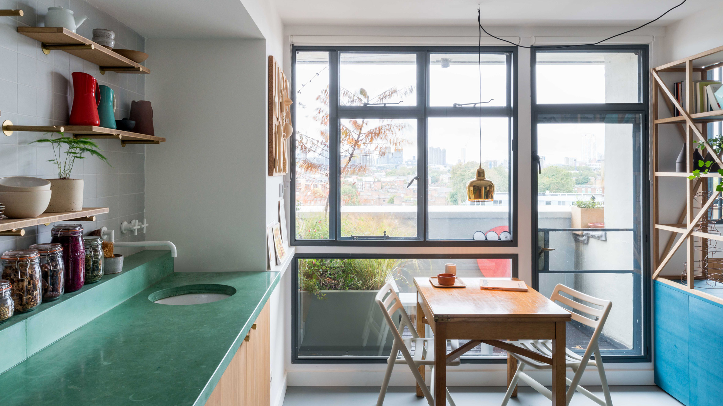 Квартира максим фото Ben Allen completes overhaul of his own home in east London