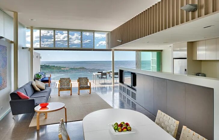 Квартира на берегу моря фото Energy-efficient Queenscliff House overlooks breathtaking ocean views in Sydney 