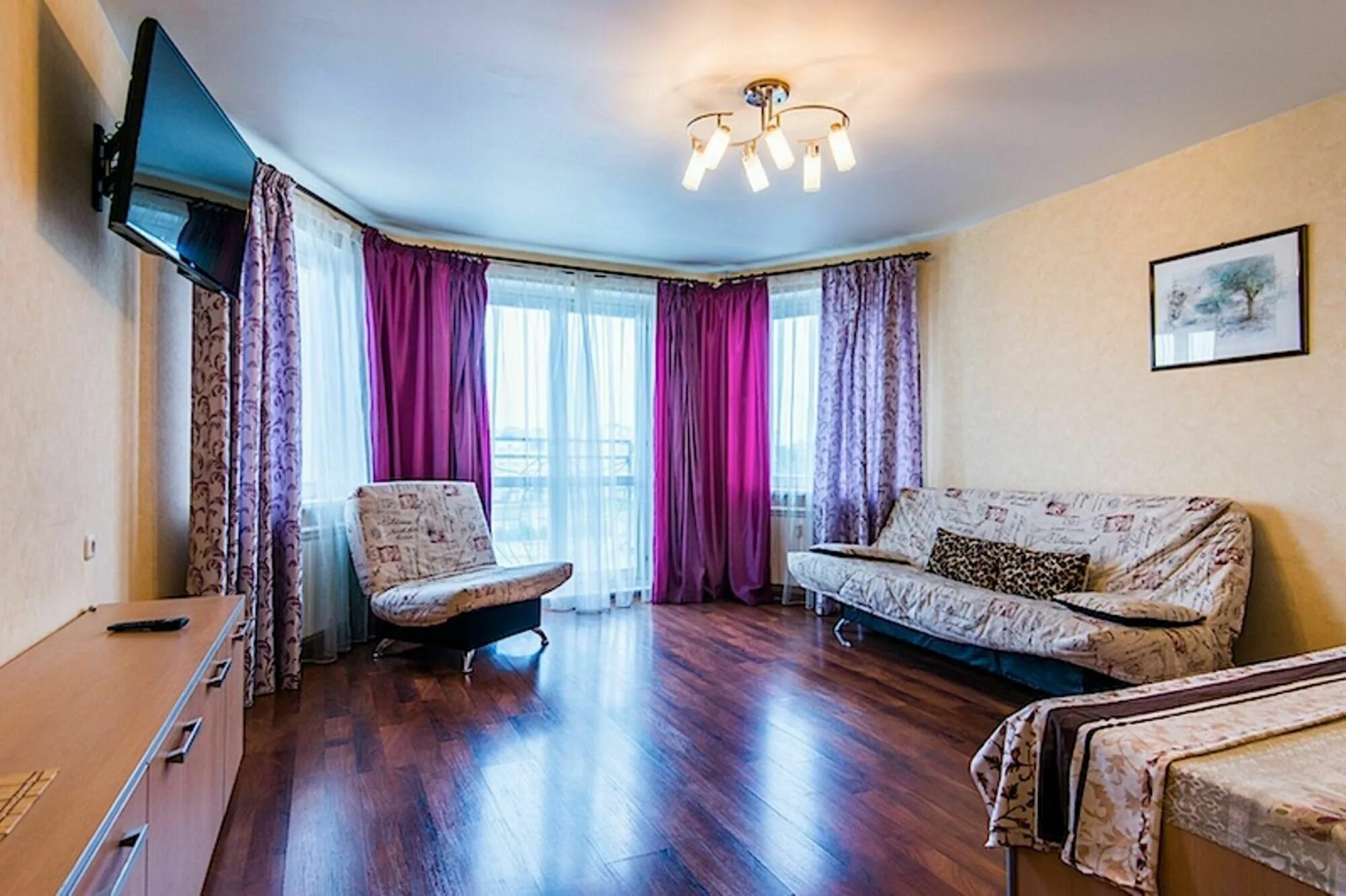 Квартира суточные екатеринбург фото ° ОТЕЛЬ STUDIOMINSK APARTMENTS МИНСК (Беларусь) NOCHI