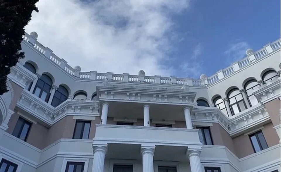Квартира зеленского в крыму в ливадии фото Сенатор от Крыма предложила потратить деньги от продажи квартиры Зеленского на н