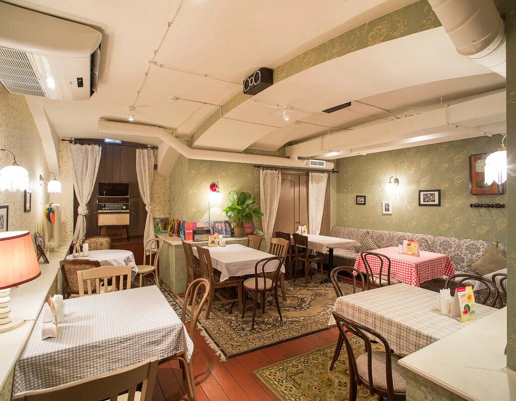 Квартирка невский просп 51 санкт петербург фото Квартирка, soviet cafe, кафе, Малая Садовая ул., 1/25, Санкт-Петербург, Россия -