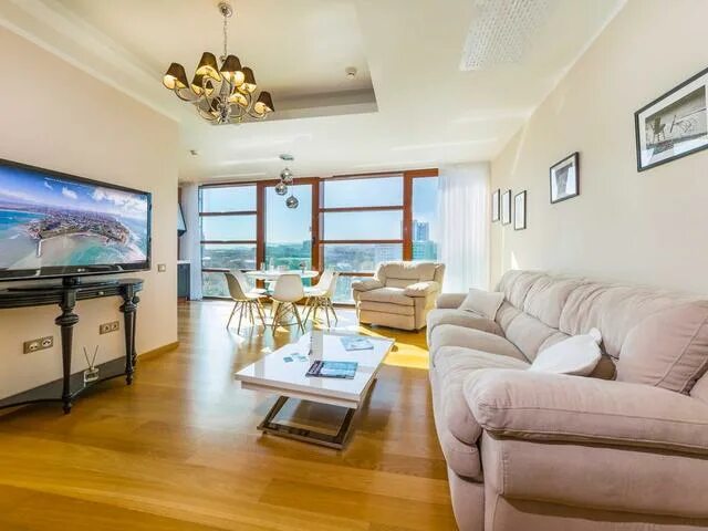 Квартиры анапа купить недорого с фото Отель Золотая Бухта (Zolotaya Buhta) Apts (Анапа: Центр города) - бронирование н