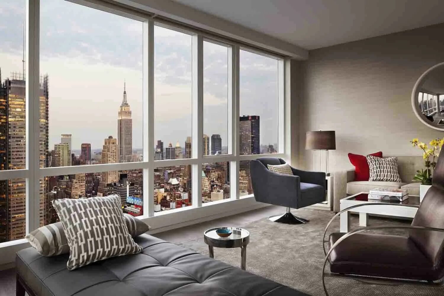 Квартиры город в интерьере The Super Renters of New York City Luxury apartment decor, New york apartments, 