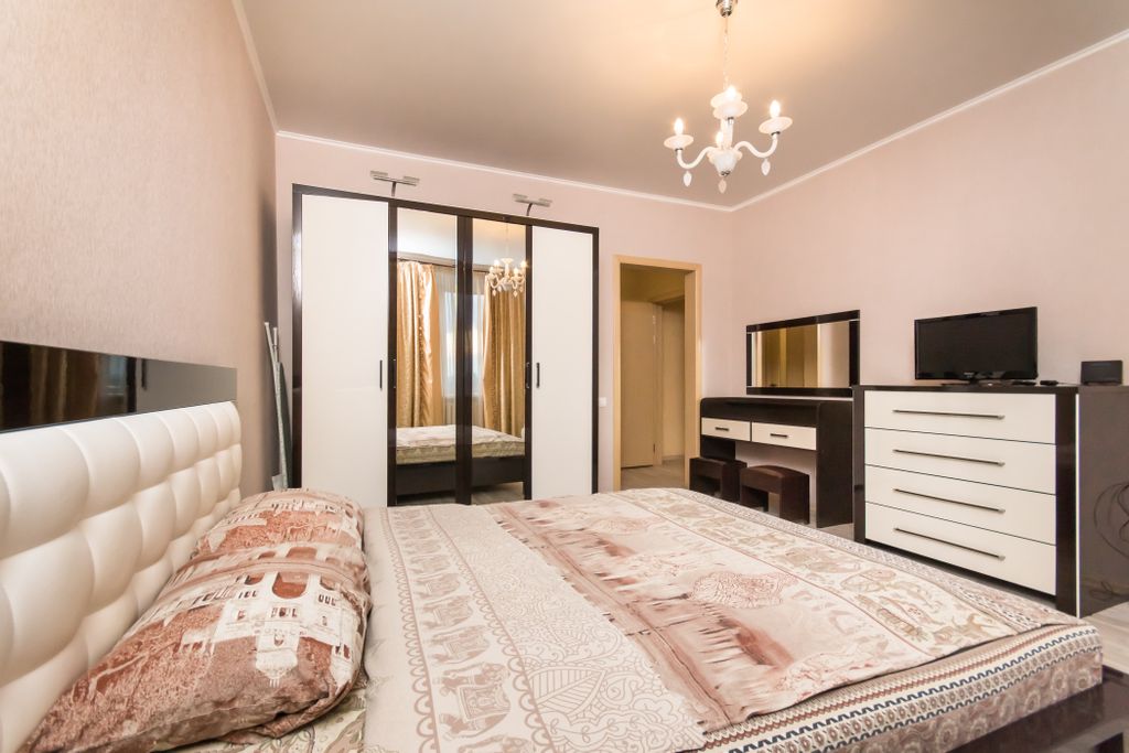 Квартиры казань фото 1-комнатная квартира посуточно, Казань, Чистопольская улица, 66, объявление 4607