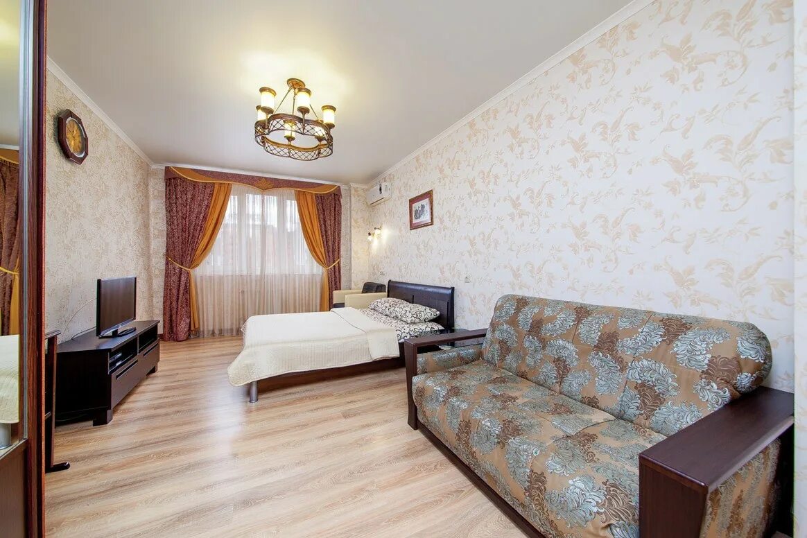 Квартиры краснодаре вторичка фото Квартира в историческом центре Краснодара. - Apartments for Rent in Krasnodar, K