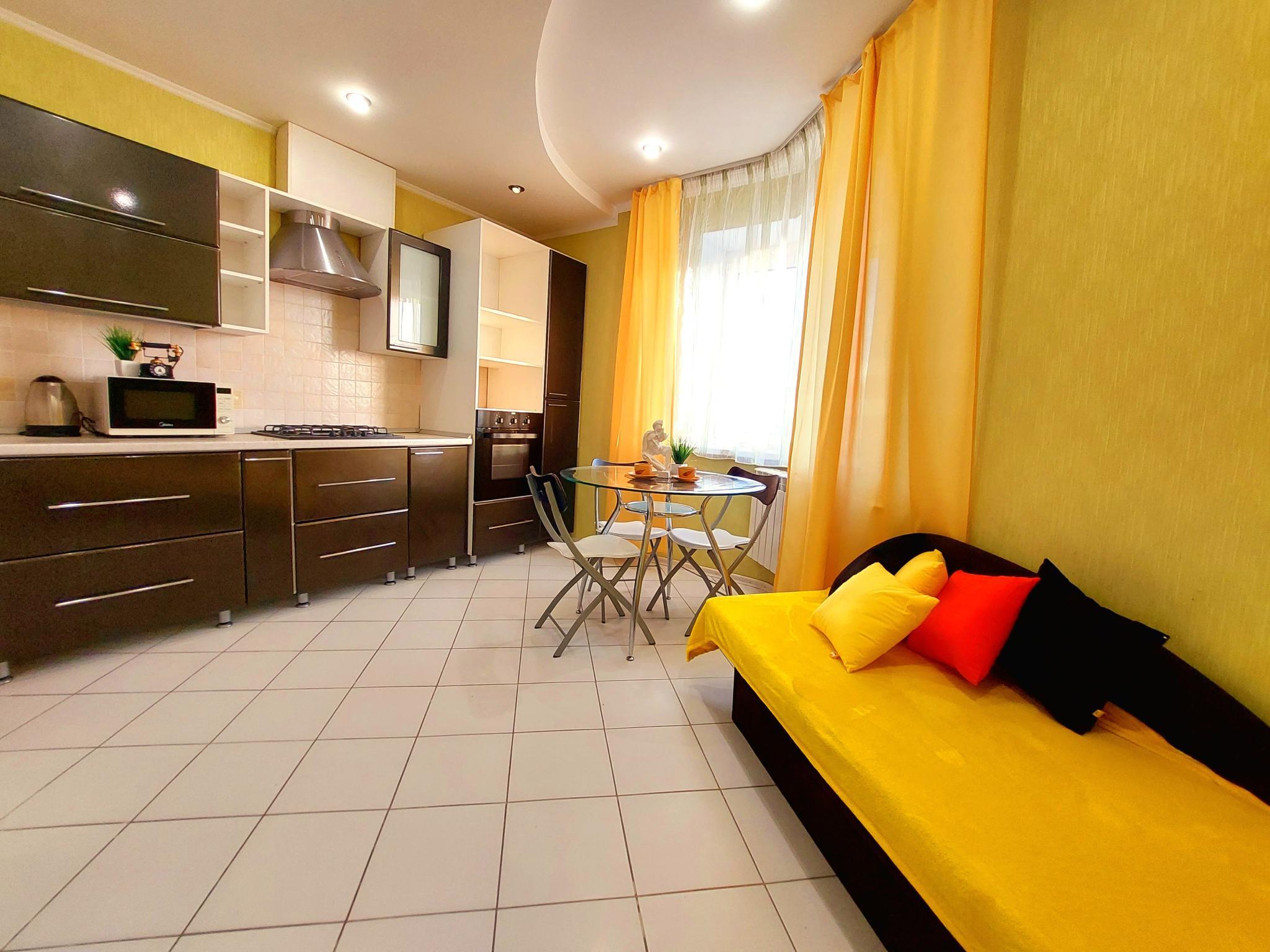 Квартиры посуточно энгельс с фото Апартаменты на улице Ленина Энгельс, - бронирование онлайн, отзывы, фото, адрес