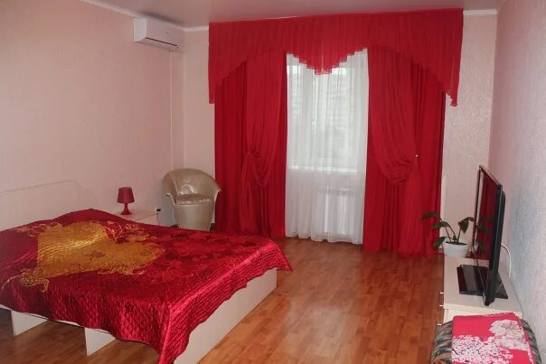 Квартиры посуточно энгельс с фото однокомнатная квартира Тельмана 26 кв.104 уютная и яркая квартира. Есть все для 