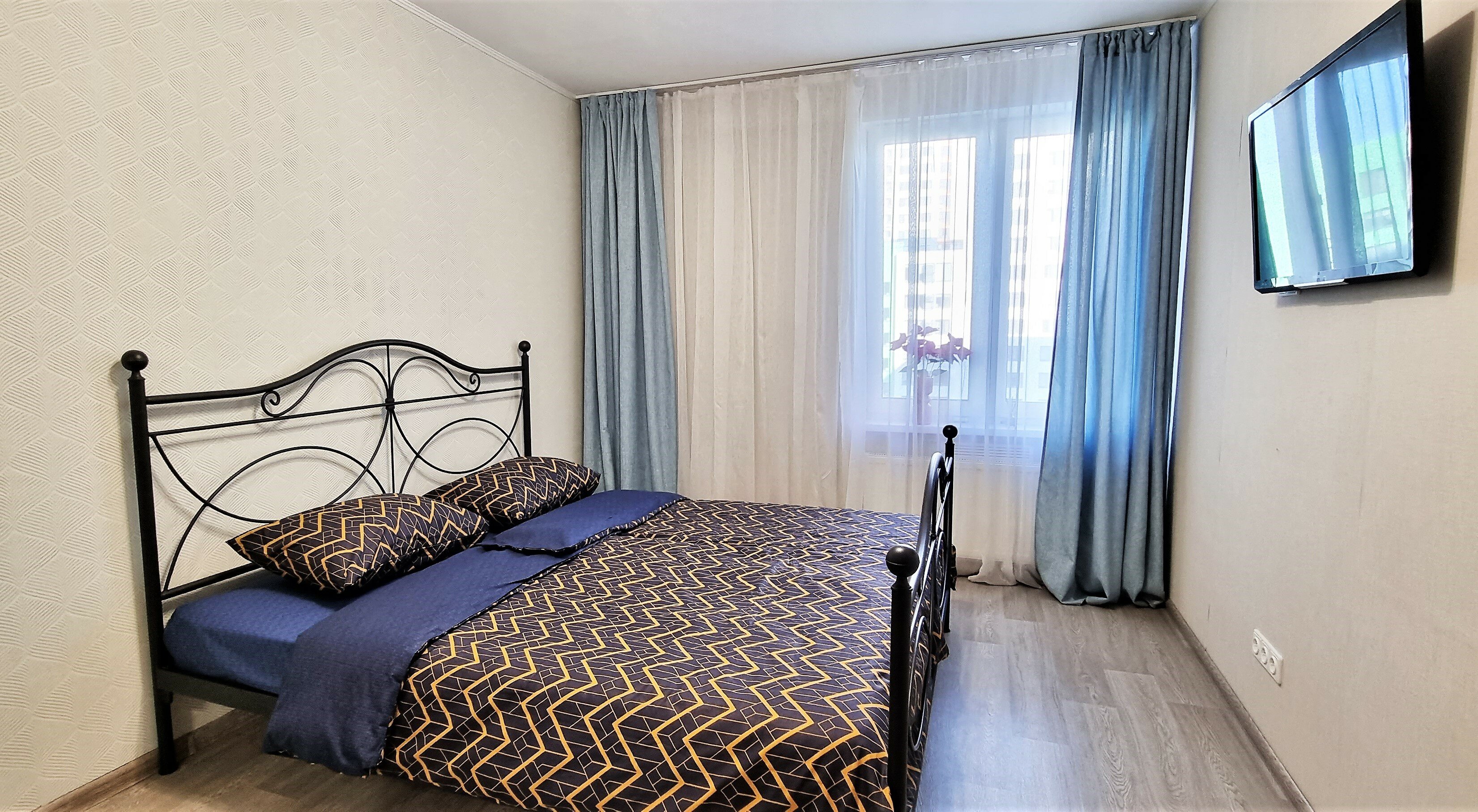 Квартиры посуточно тюмень фото Особенности жилья посуточно Добрый Дом в Тюмени, Тихий проезд, 6 - Яндекс Карты