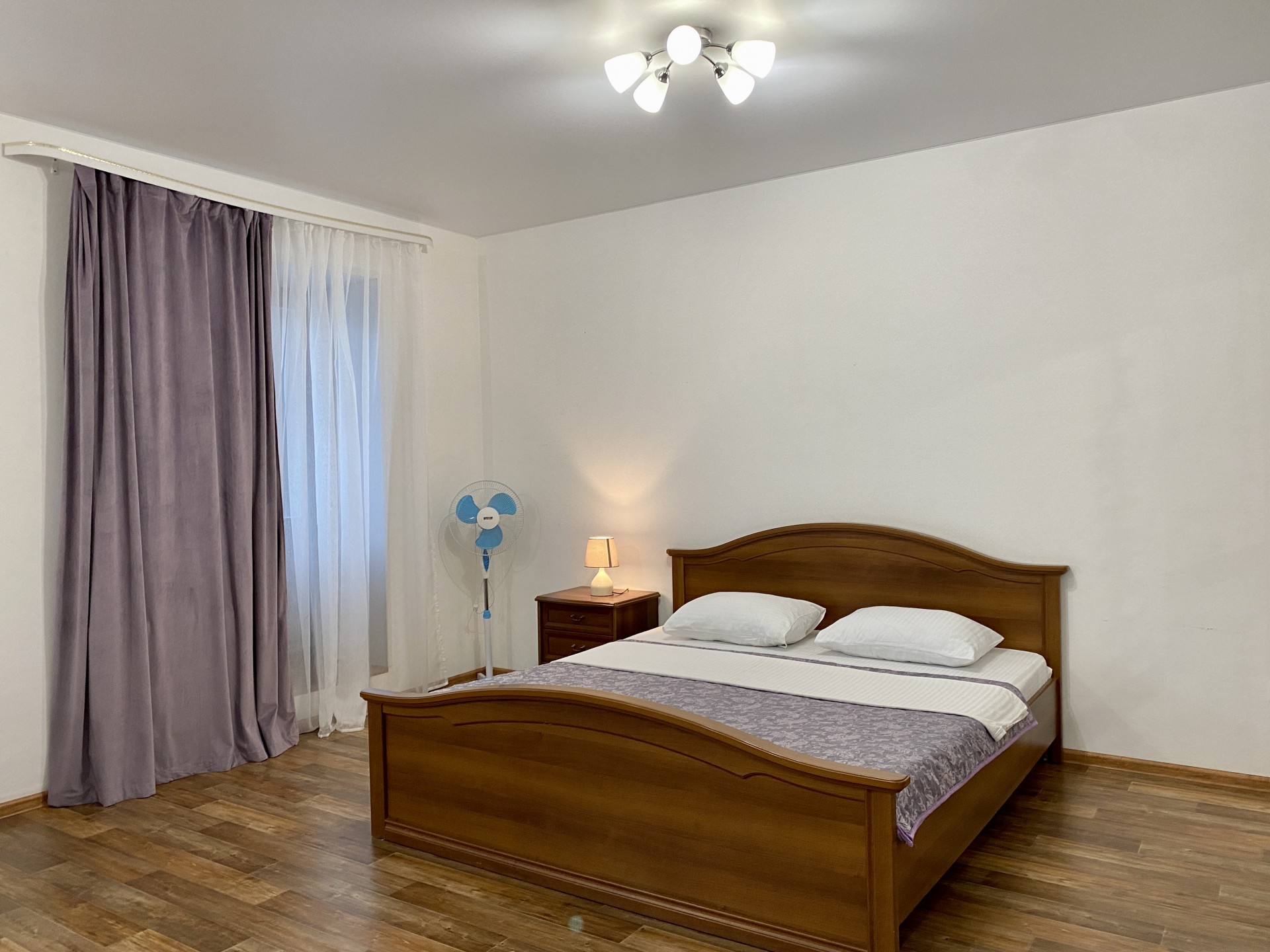 Квартиры посуточно тюмень фото 1-комнатная квартира, Харьковская ул. 68, г. Тюмень