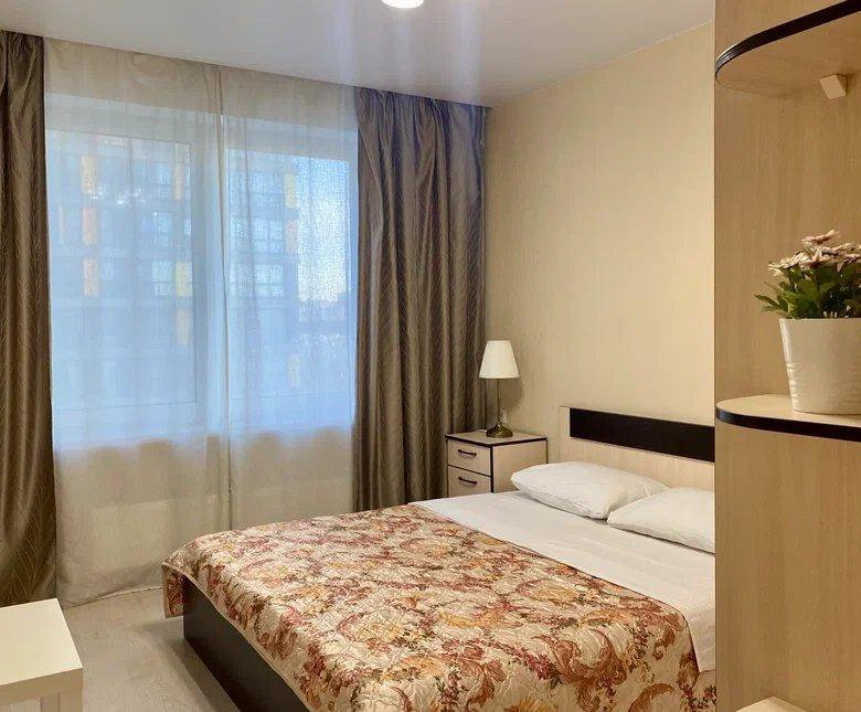 Квартиры посуточно тюмень фото Квартира, 2 комнаты, 55 м² - купить в Тюмени, цена 2 100 руб., дата размещения: 