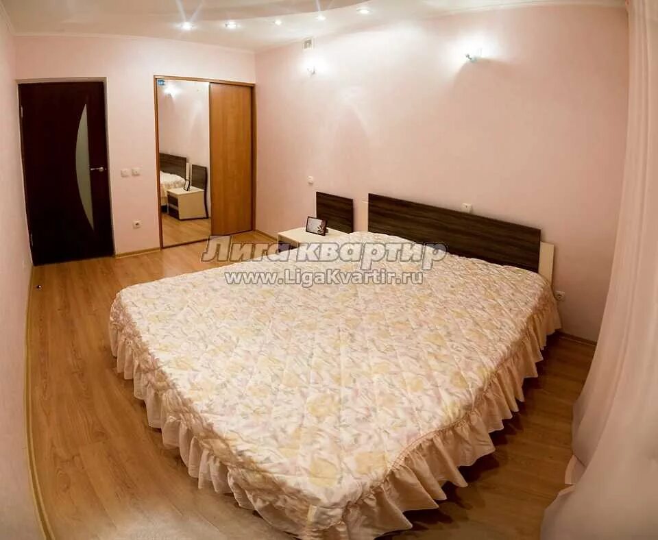 Квартиры посуточно тюмень фото 1-комнатная квартира посуточно за 1 800 в Тюмени, улица Немцова, 4, объявление 1