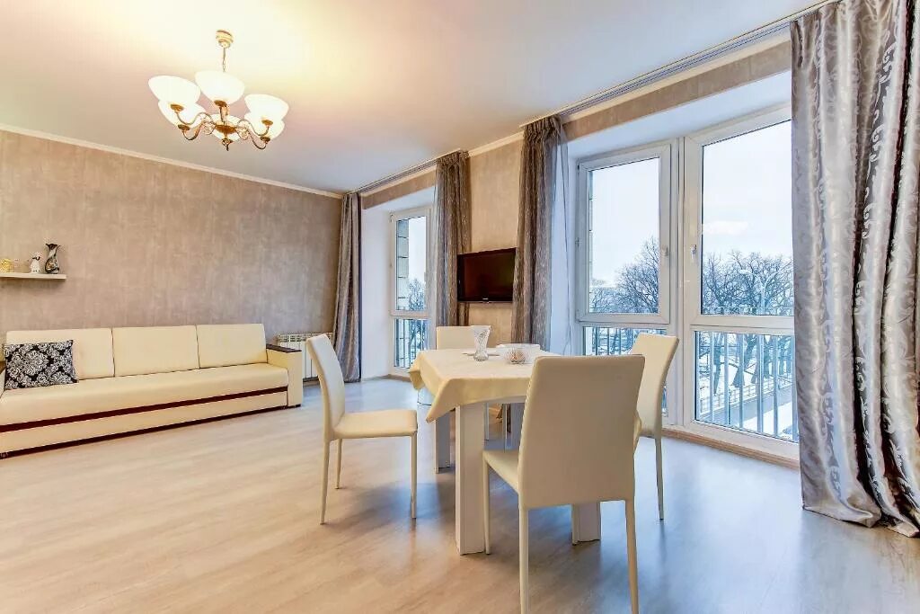 Квартиры спб фото Представительские Апартаменты с Видом на Неву (Executive Apartment With Neva Vie