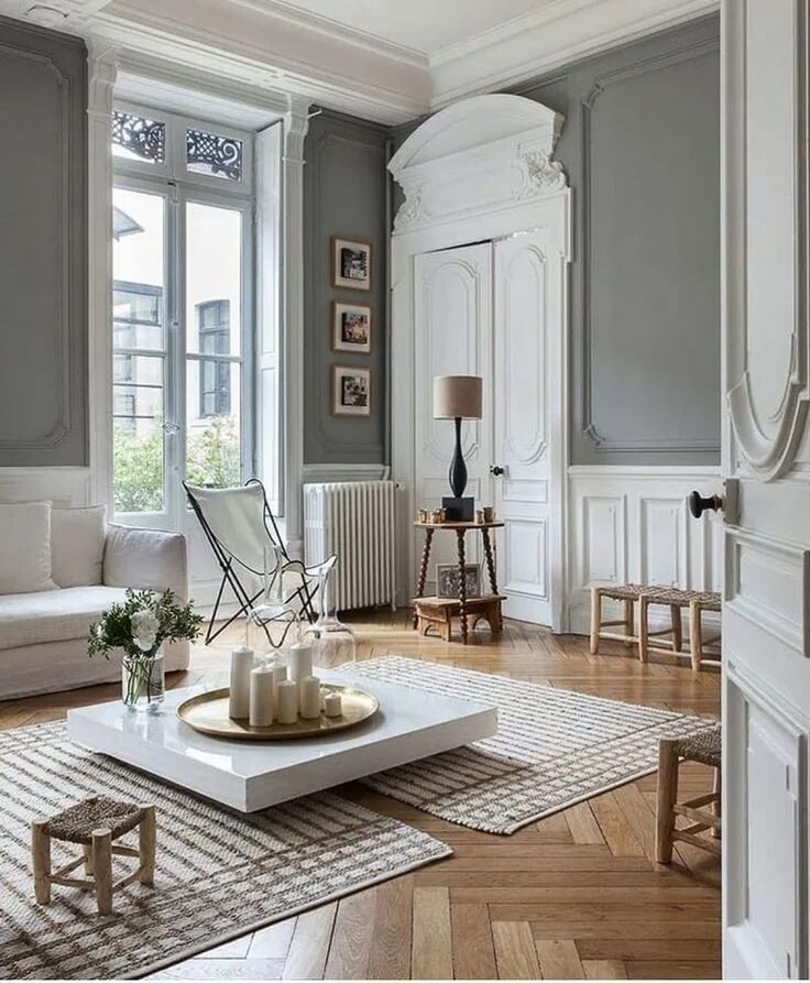 Квартиры в французском стиле фото Ashley Stark Kenner on Instagram: "Love the soft grey walls paired with the neut