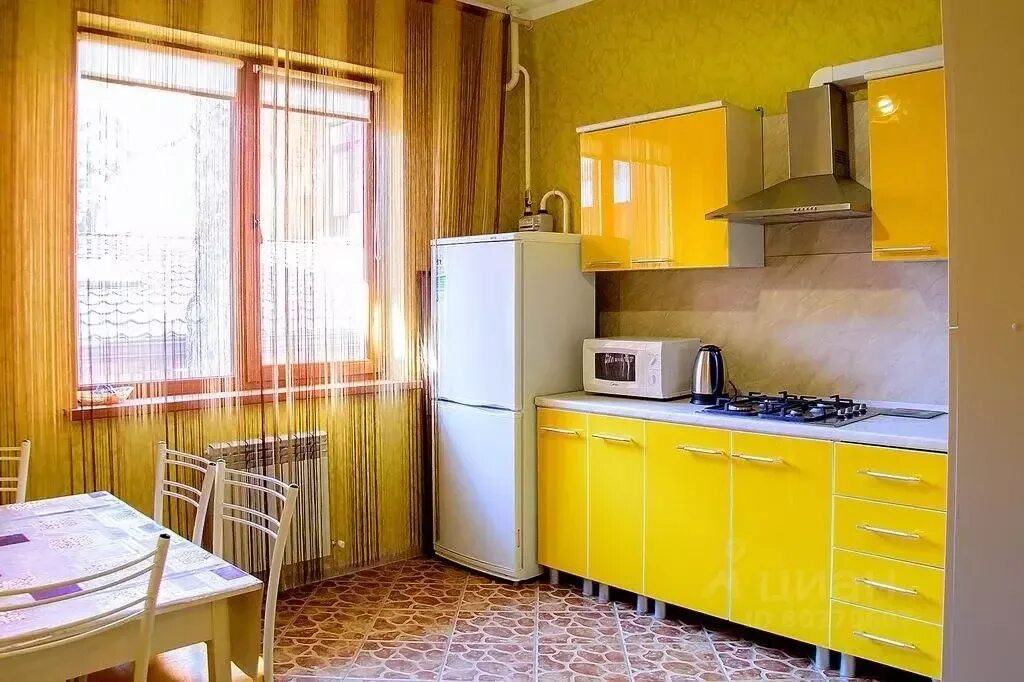 Квартиры в геленджике купить недорого с фото 1-к кв. Краснодарский край, Геленджик ул. Радужная, 10 (40.0 м), Снять квартиру 