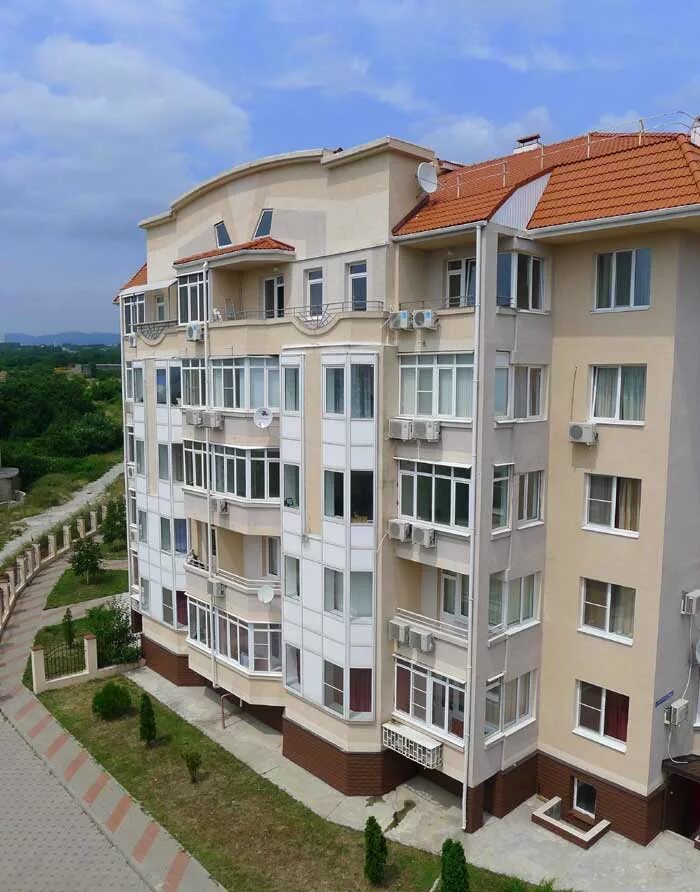 Квартиры в геленджике купить недорого с фото Жилье геленджик фото YugNash.ru