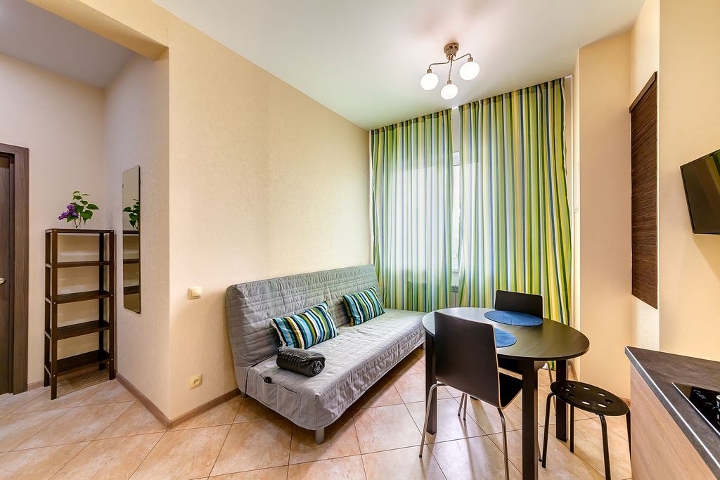 Квартиры в геленджике купить недорого с фото 1-комнатная квартира посуточно, Геленджик, Южная улица, 35, к 1, объявление 1045