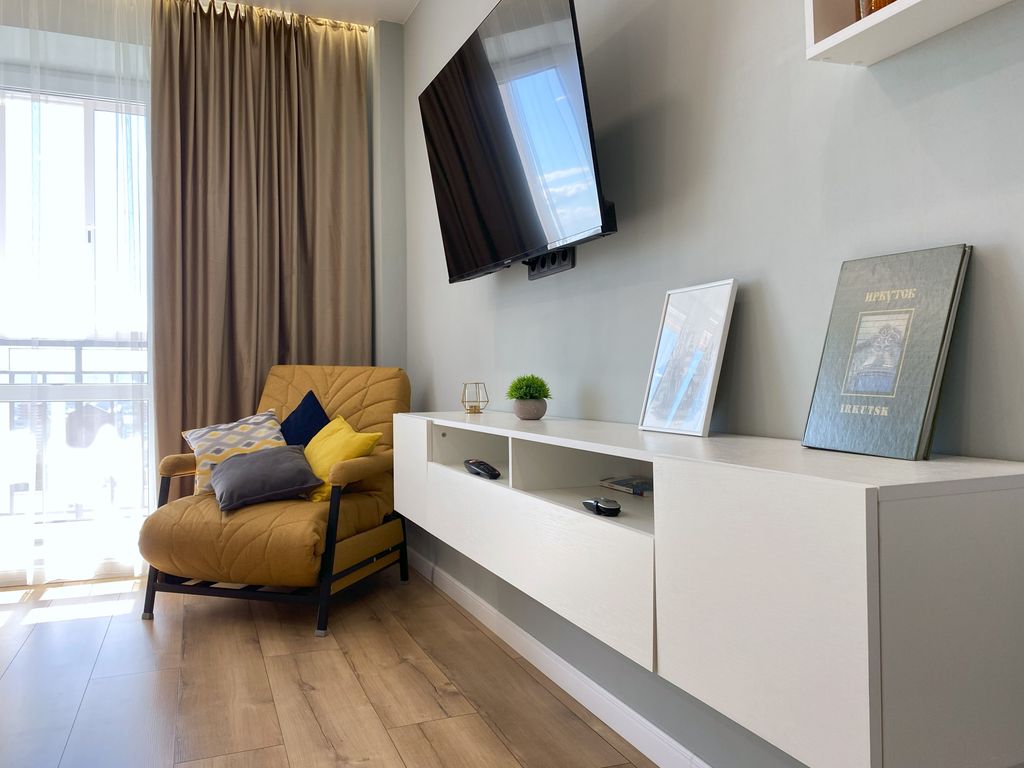 Квартиры в иркутске купить фото 1-комнатная квартира посуточно, Иркутск, Амурский проезд, 8, объявление 1563317 