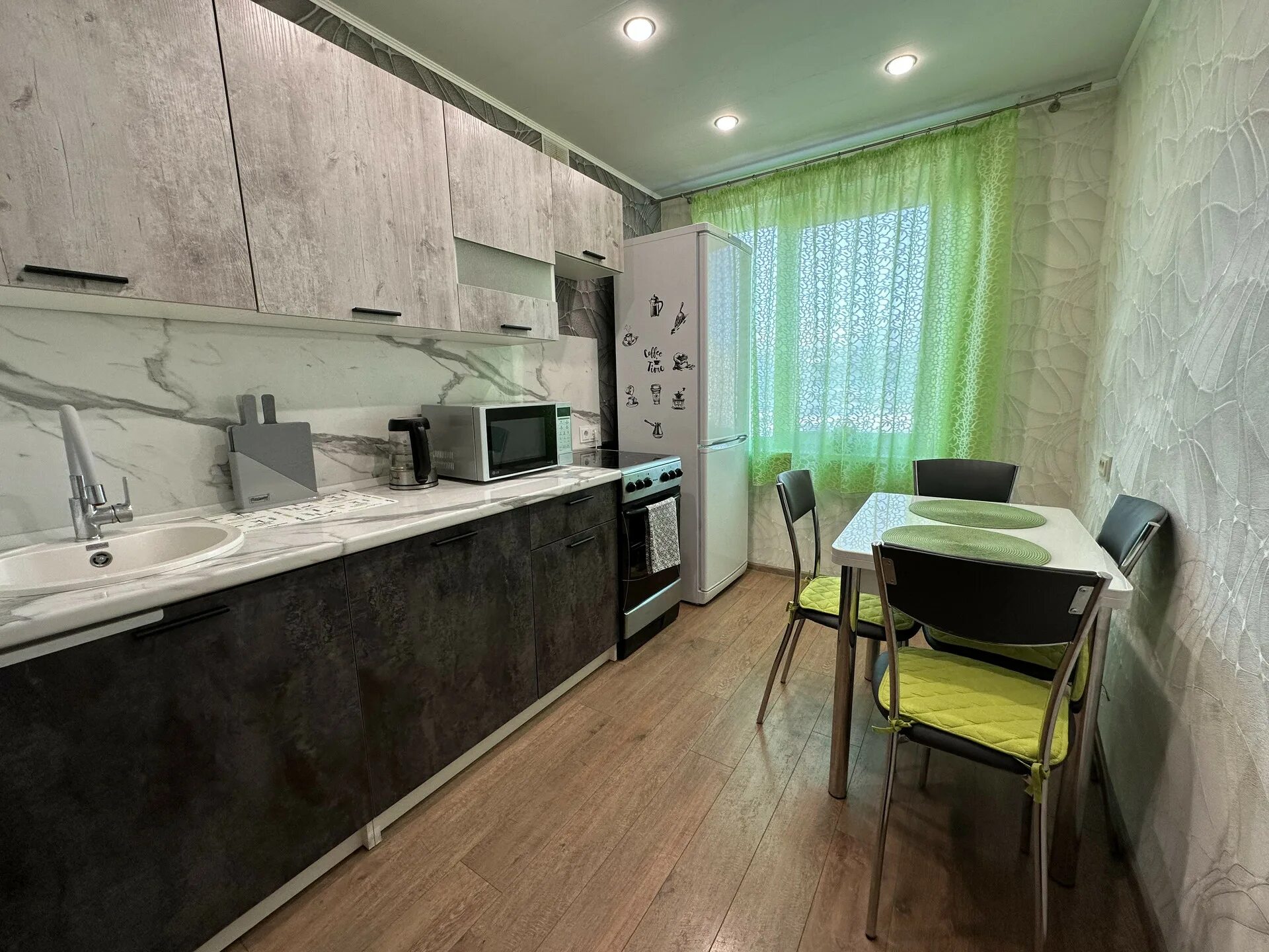 Квартиры в мурманске недорого с фото Купить 3-комнатную квартиру, 58 м² по адресу Мурманск, 7-й м-н, Кольский проспек