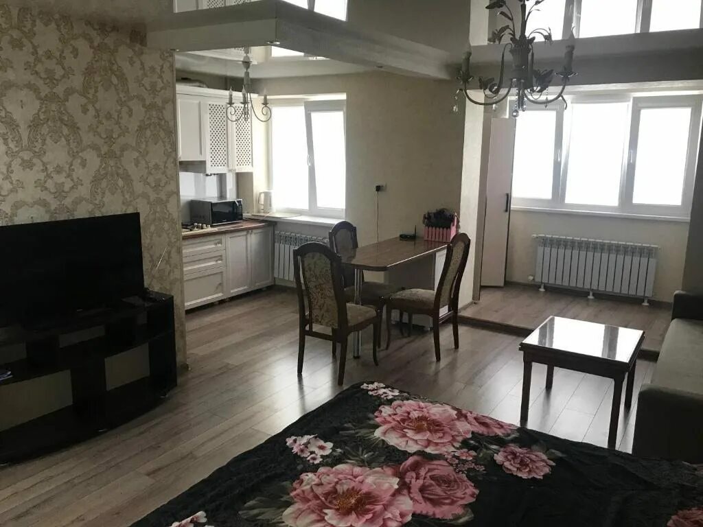 Квартиры в нальчике фото Апартаменты На Ленина, 29, Нальчик, цены от 2500 руб. - снять в центре посуточно