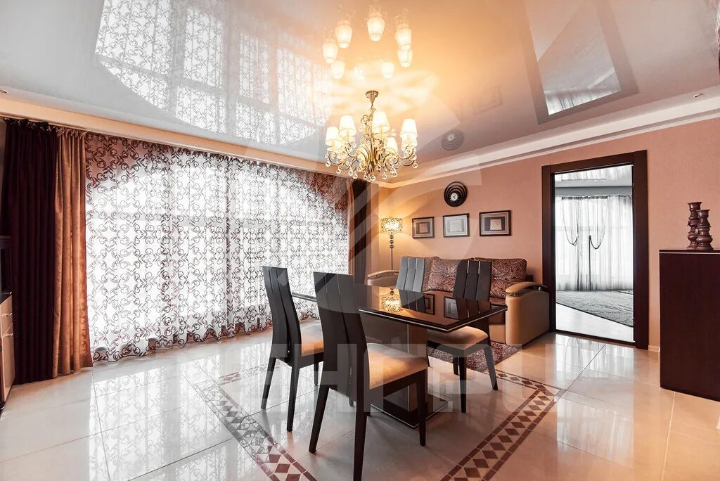 Квартиры в омске купить фото В центре Омска за 15 миллионов продают элитную квартиру с камином и картой на по